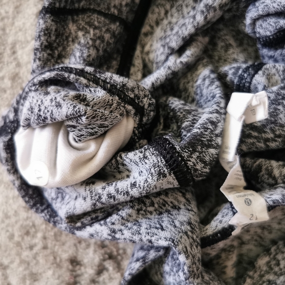 Lululemon Wunder under high rise tight - Picture 11 of 13